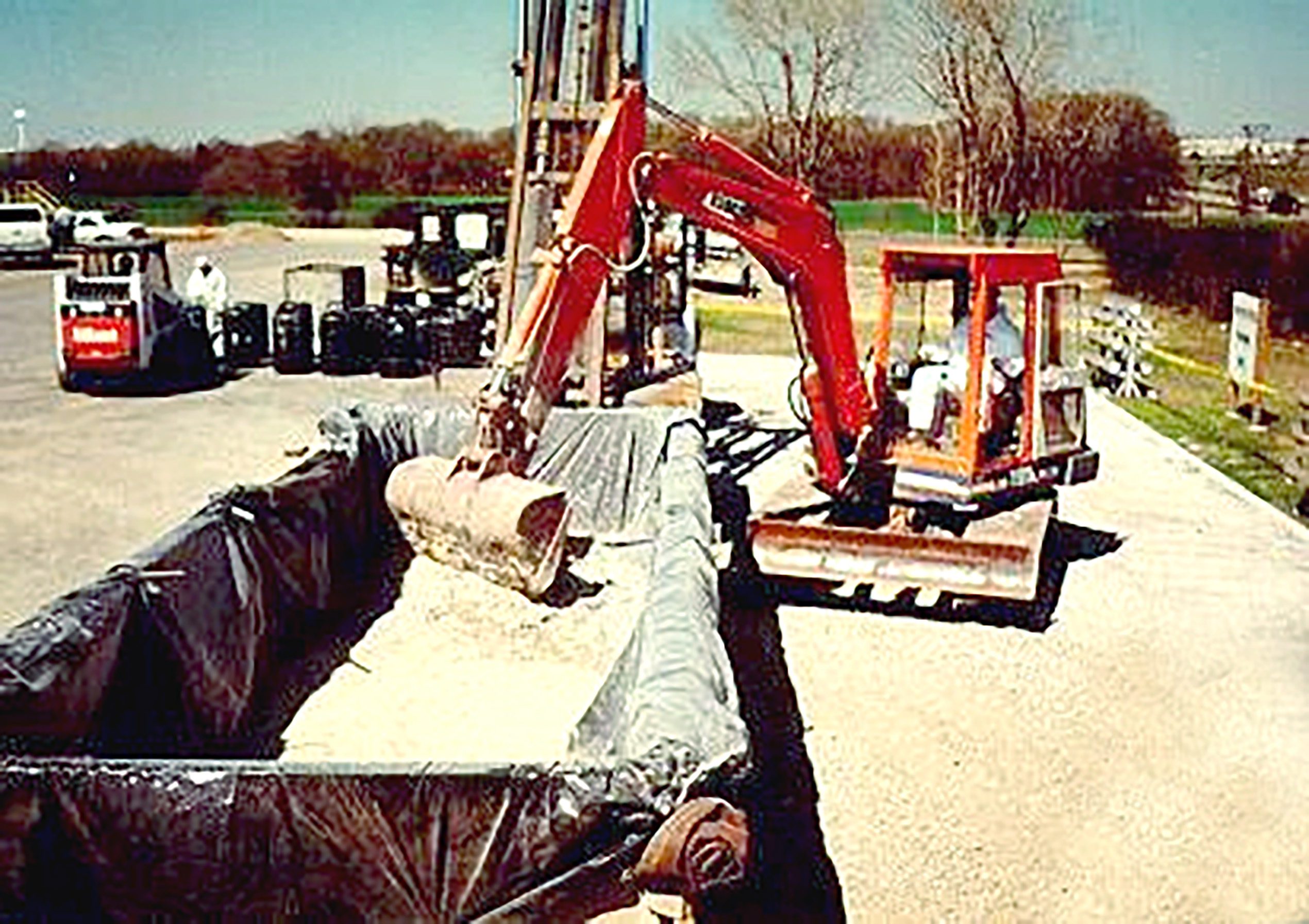 [I] TransLiner- In Use