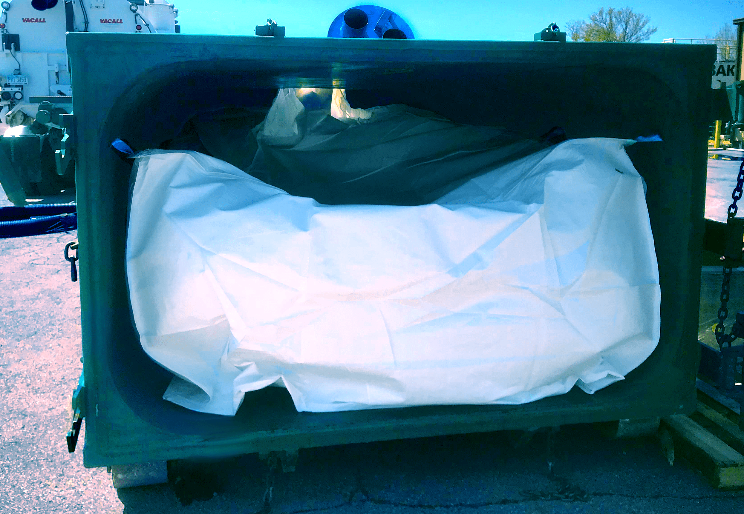 [I] VacPac- Bag Installed Into Vacbox 2