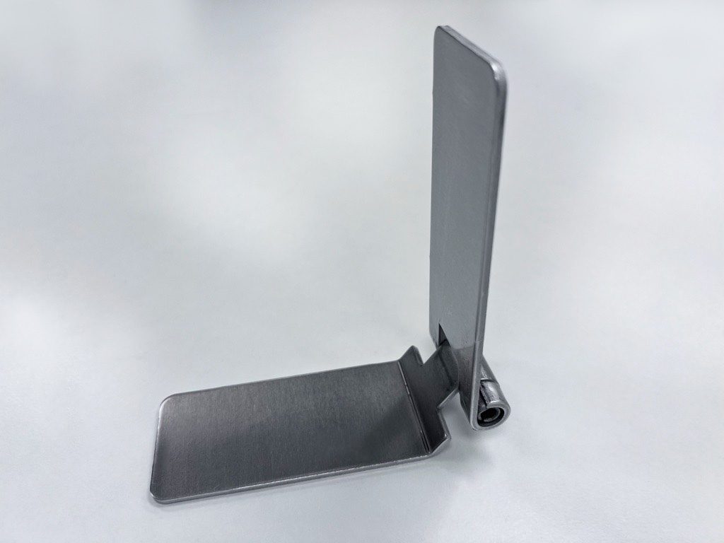 [I] BermPac- Hinge Iso Shot
