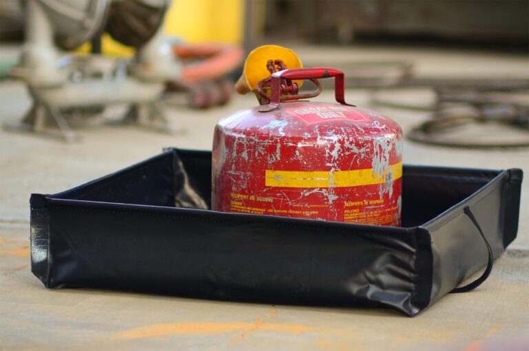 [I] BermPac- Collapsible Berm Under Fuel Tank