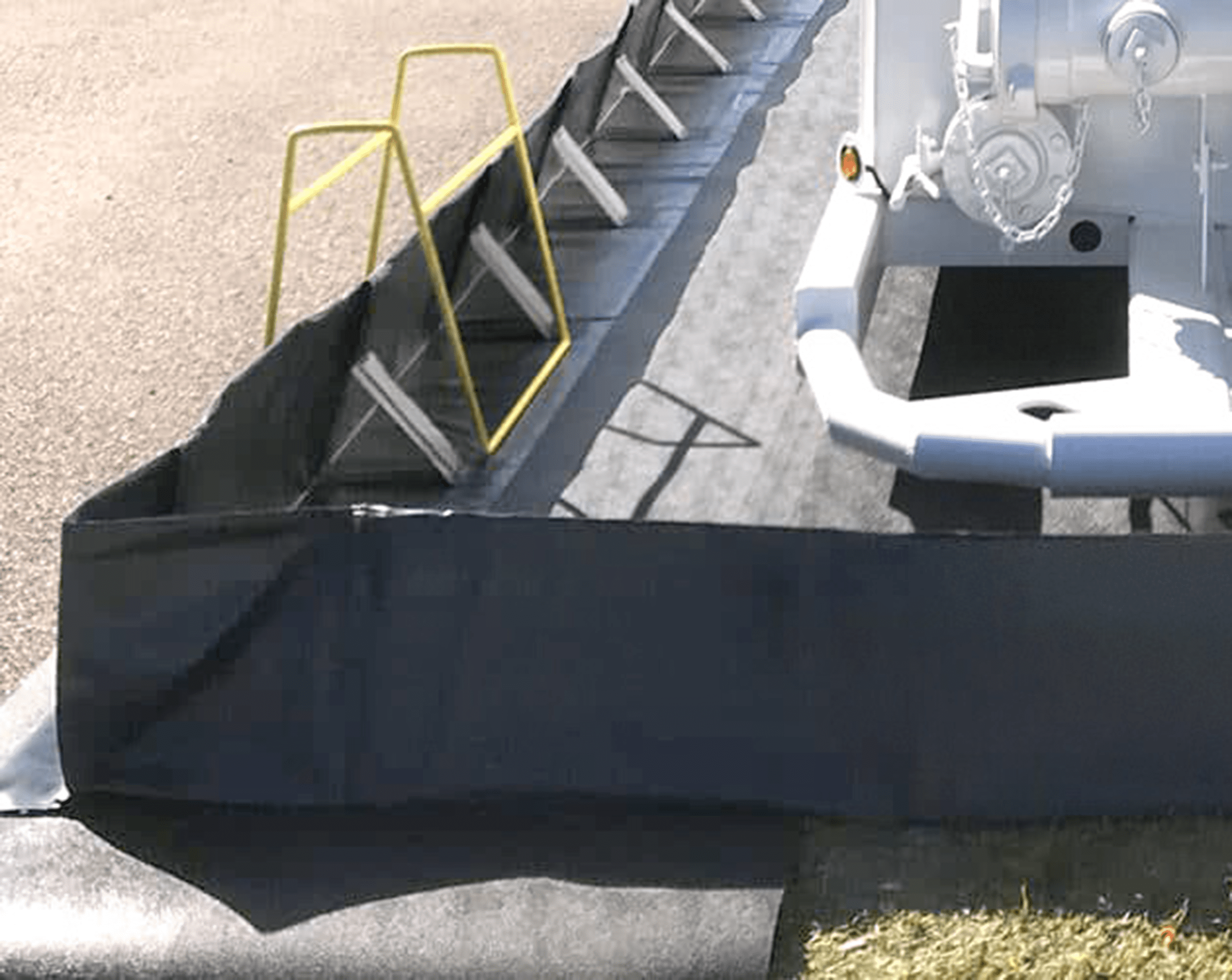 [I] BermPac- FracTank Tall Pop Up Berm (Cropped)