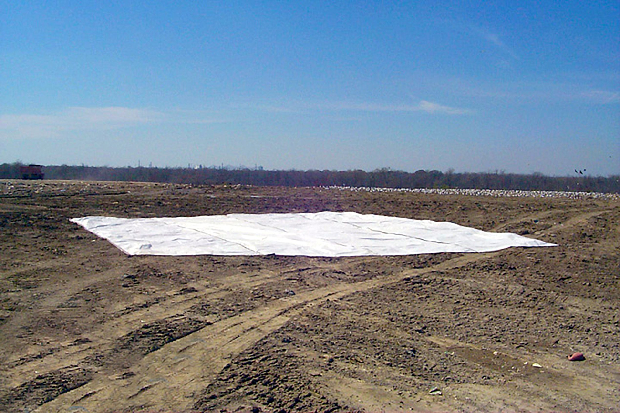 [I] LandPac- LandPac Over Landfill