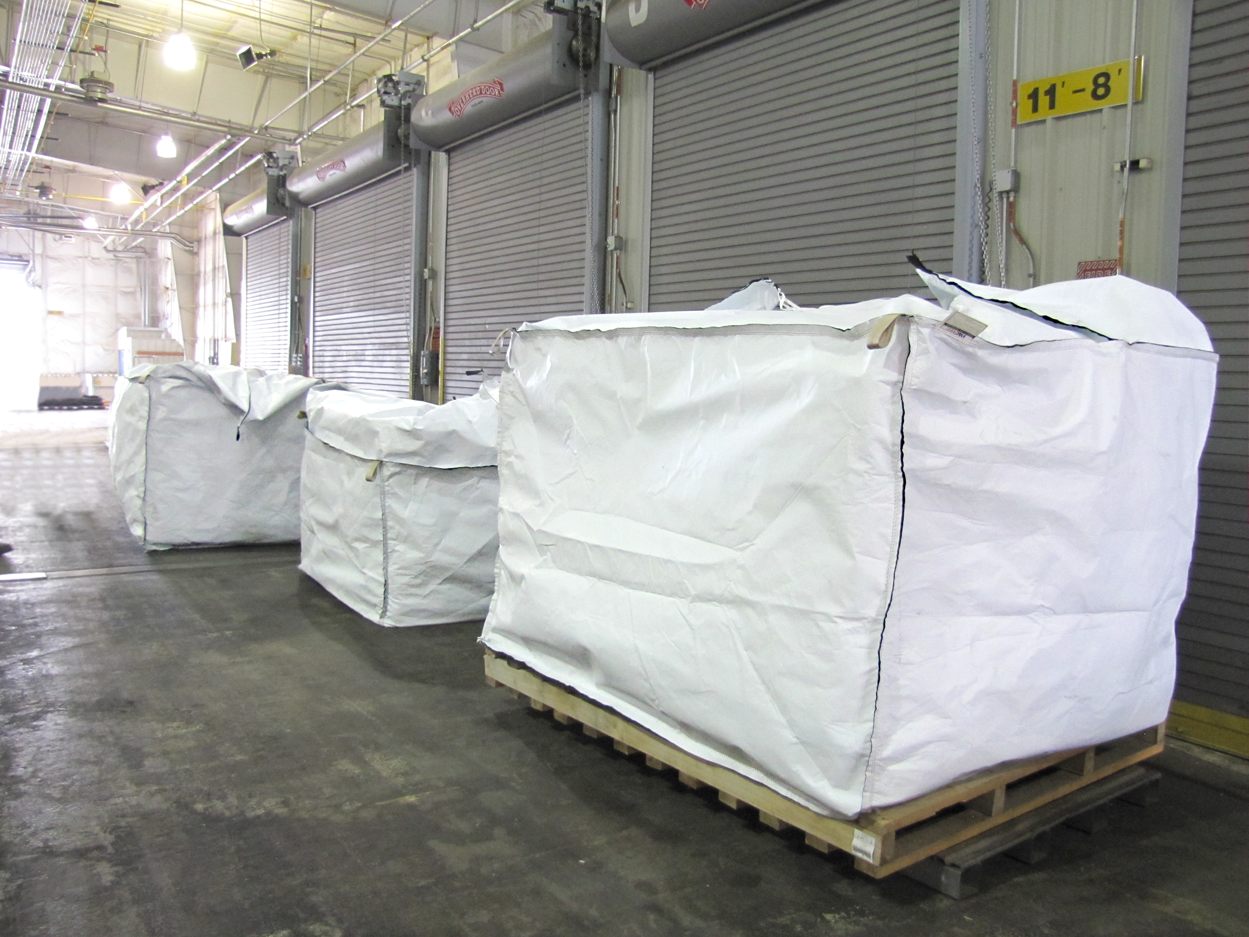 [I] MacroBag- Closed Bag on Pallet