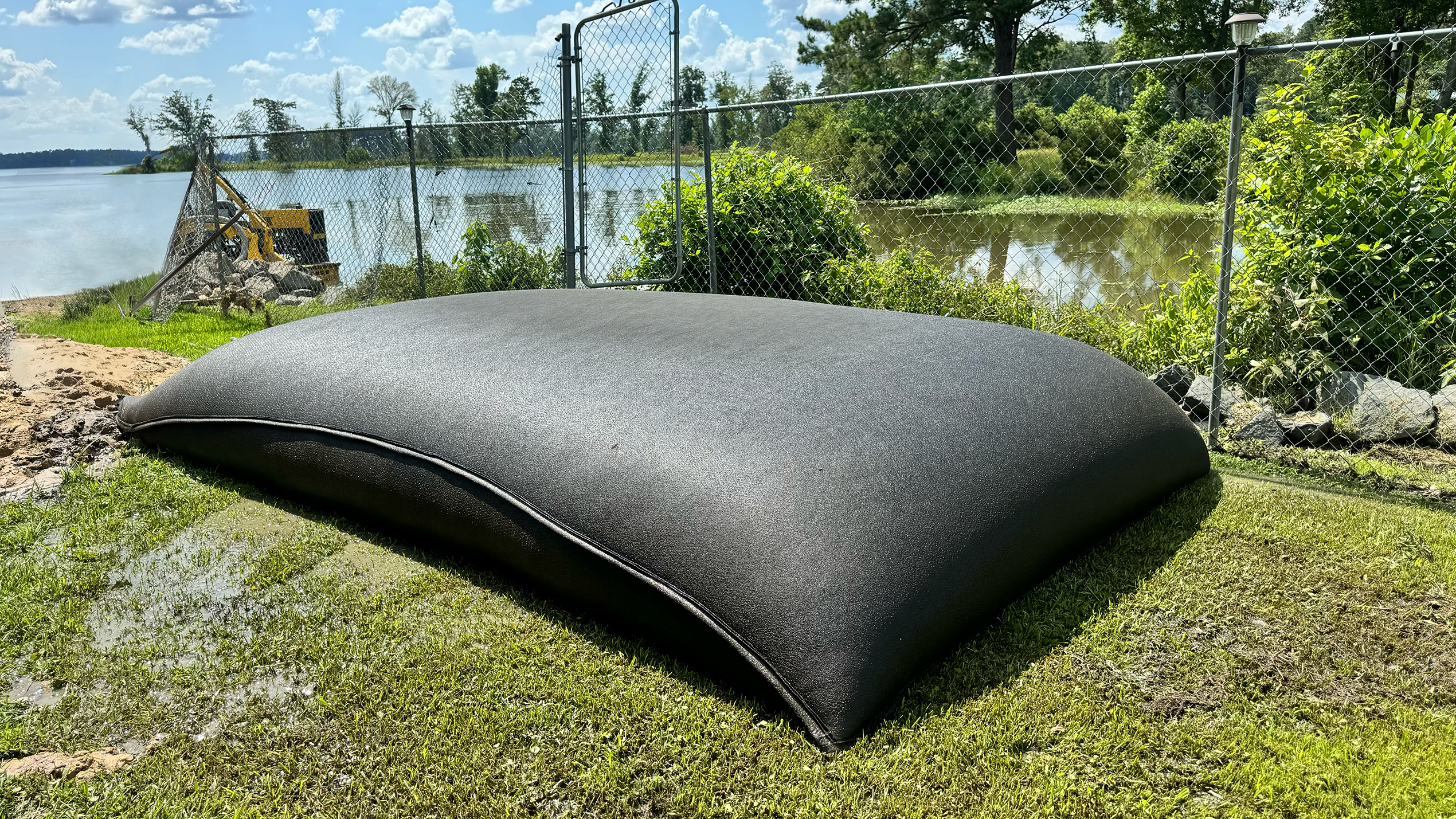 [I] SludgePac- Fully Inflated By Lake