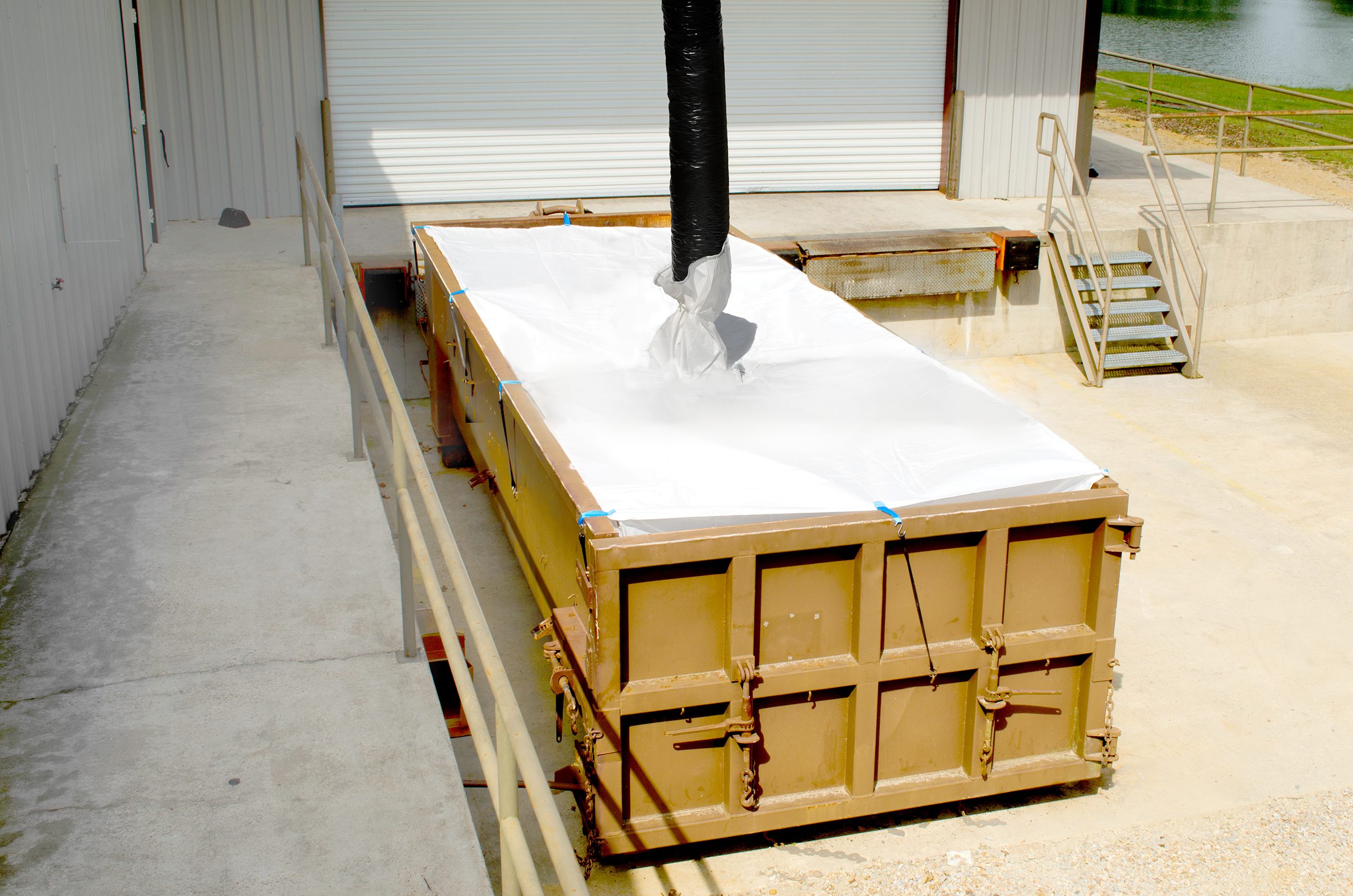 [I] TransPac-Spouted TP Installed at PacTec Dock