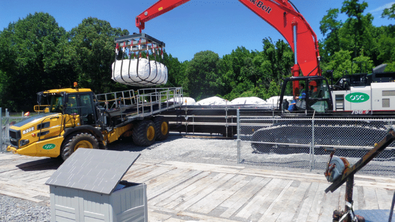 [I]LiftPac- Moving 874 LiftPac into Railcar w